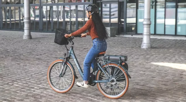 Casque vélo femme