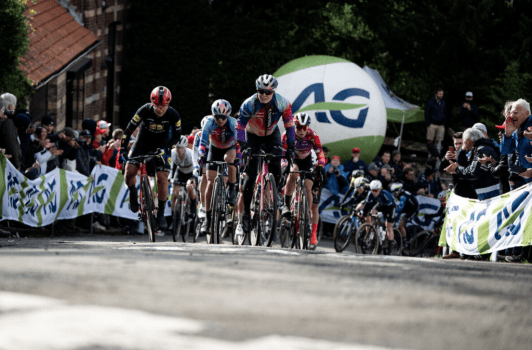 Découvrez Tout sur la Flèche Wallonne Féminine 2025 : Parcours, Stars et