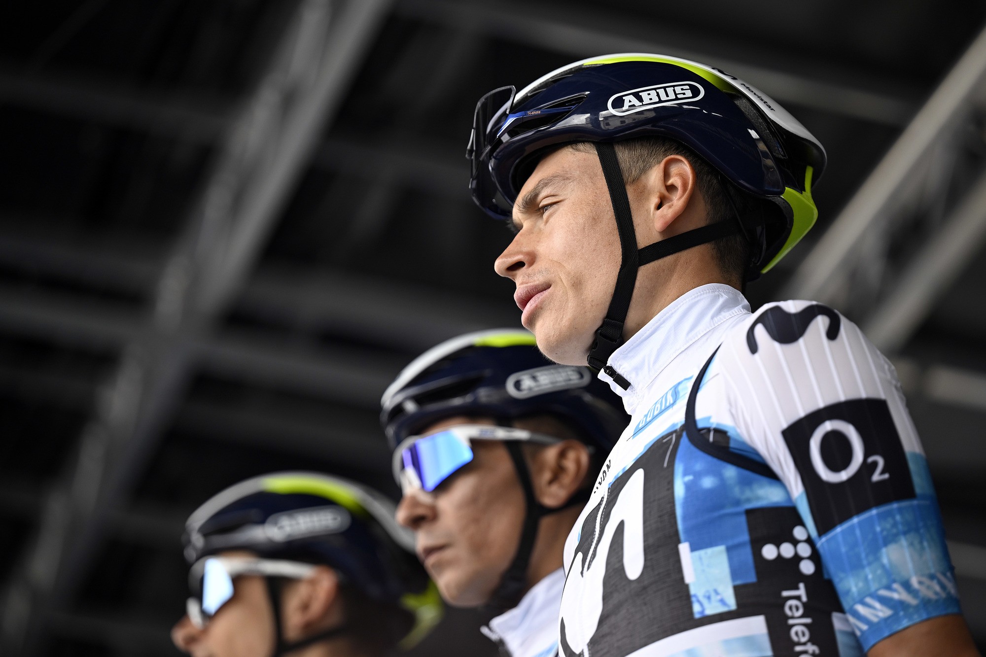 Découvrez comment Movistar révolutionne le Giro 2025 avec Einer Rubio en