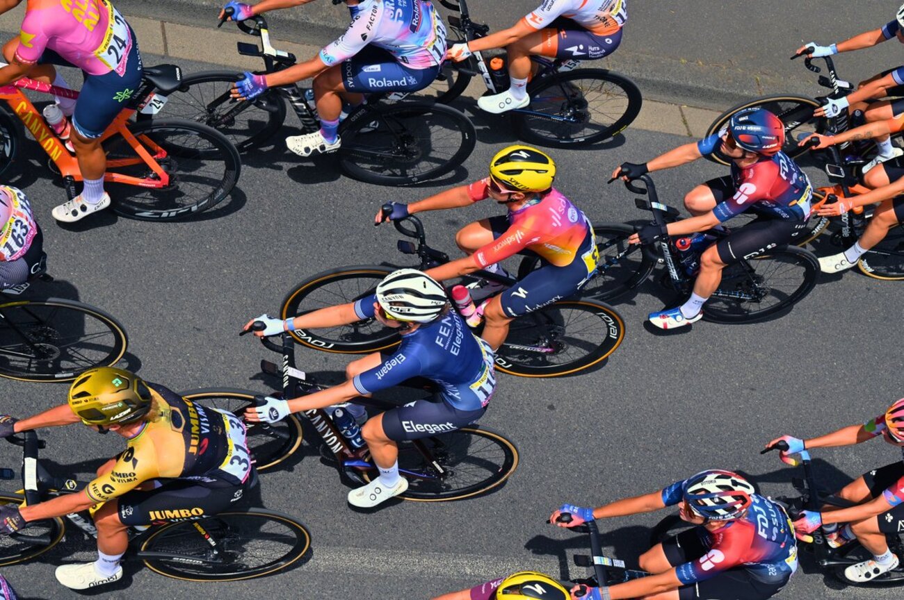 Tour de France Femmes 2025 : Découvrez les Abandons Inattendus !