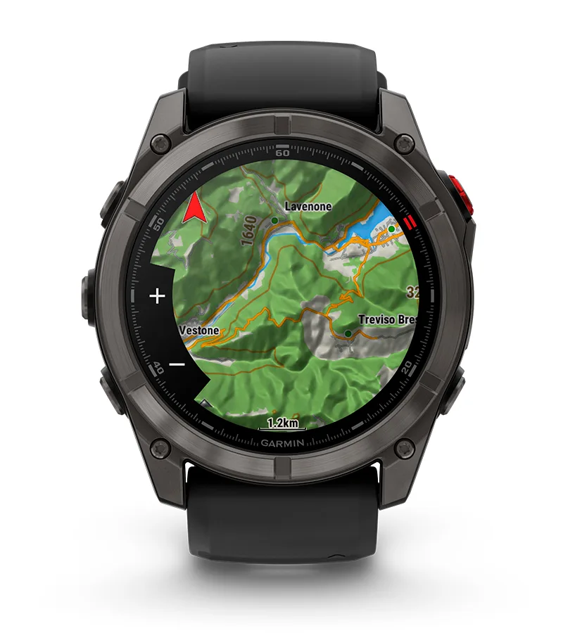 Écran de la Garmin Fēnix 8 Pro affichant la cartographie topographique 3D