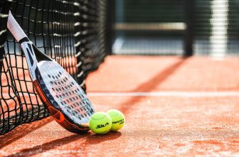 Comment progresser au padel : routine d'entraînement maison en 6