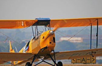 Home trainer — rouleaux ou résistance directe ? Ce que nous choisissons