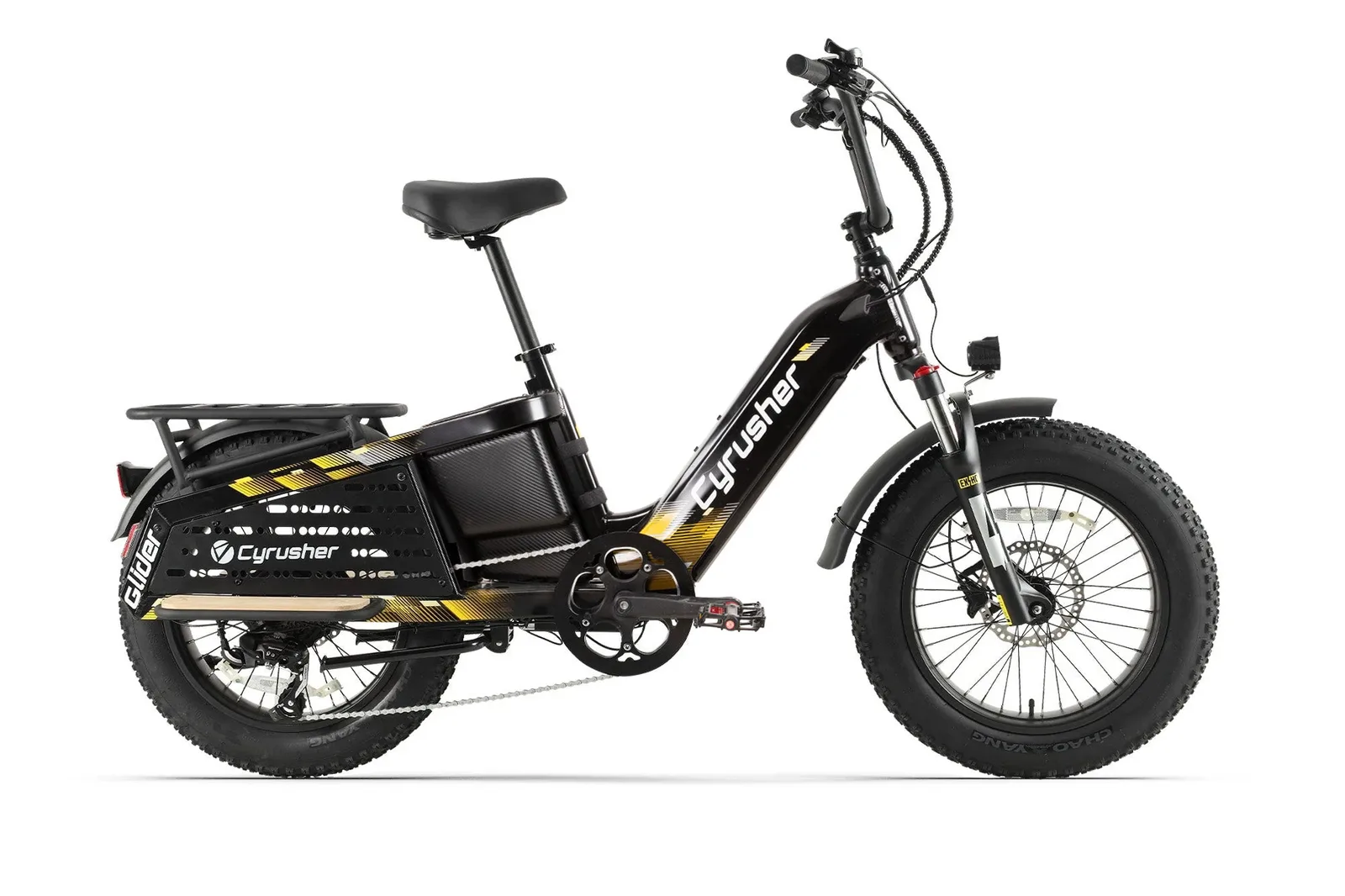 Cyrusher Glider - velo cargo charge avec accessoires en situation de test