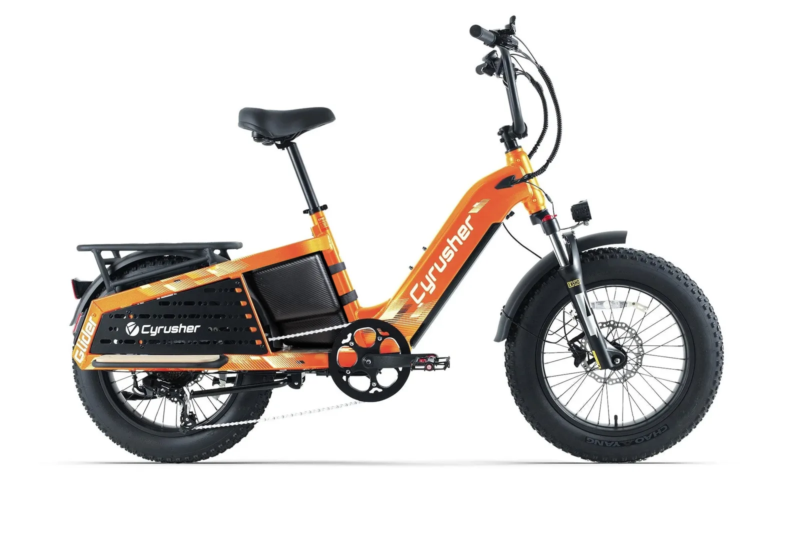Cyrusher Glider - velo cargo avec sacoches de transport en situation de test