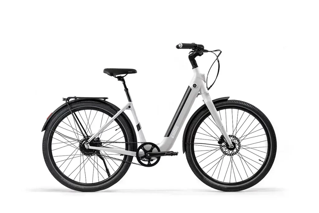 Ellipse Ellipse E2 - velo de ville electrique de profil en situation de test